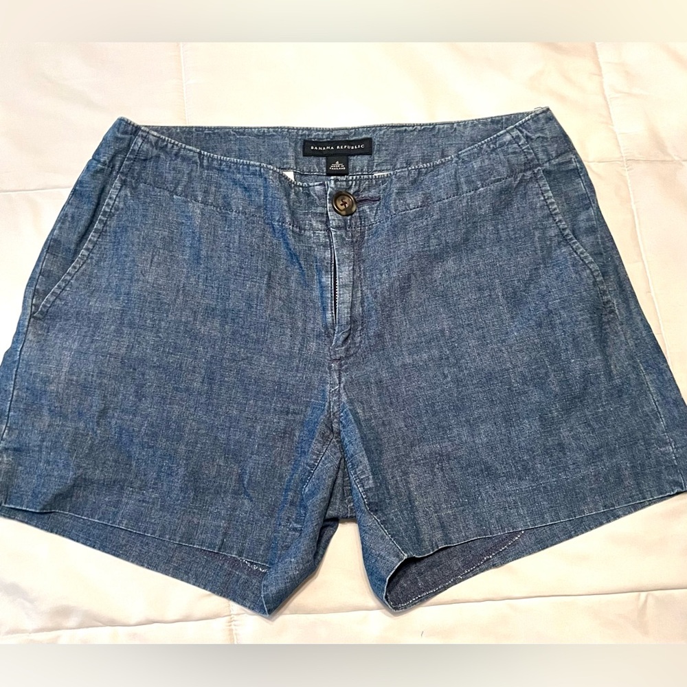Banana‎ Republic Classic Blue Jean Shorts